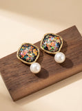 Aurora Whisper Ear Clips: Clip-on Gemstone Resin with Freshwater Pearl