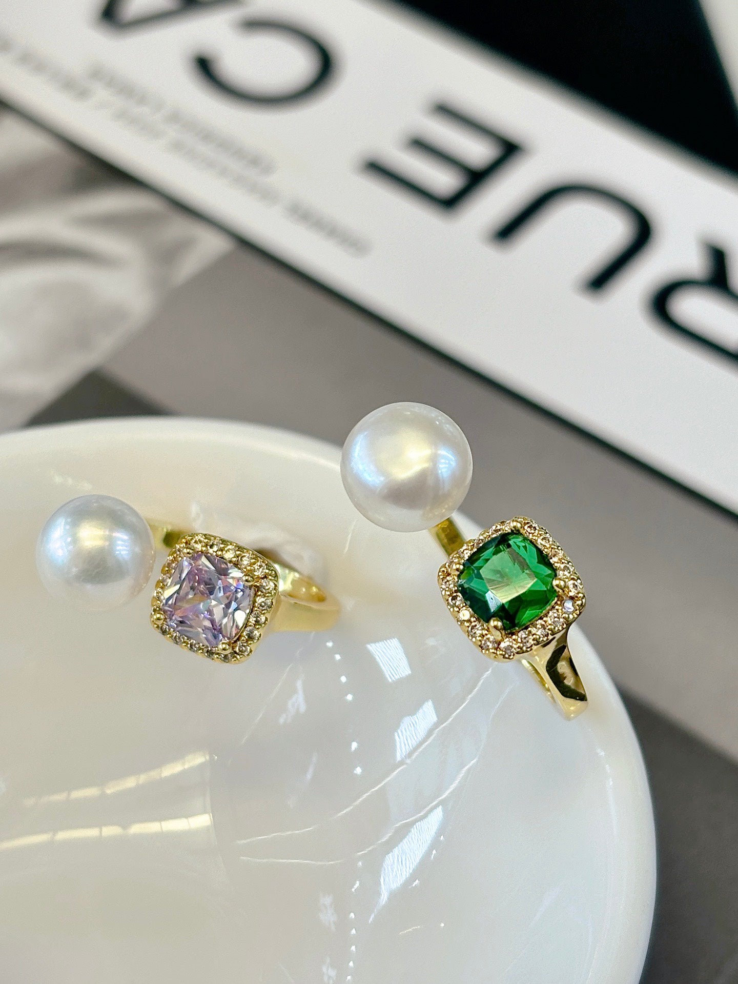 Wild Pearl & Gemstone Open Ring - Timeless Elegance for Every Occasion