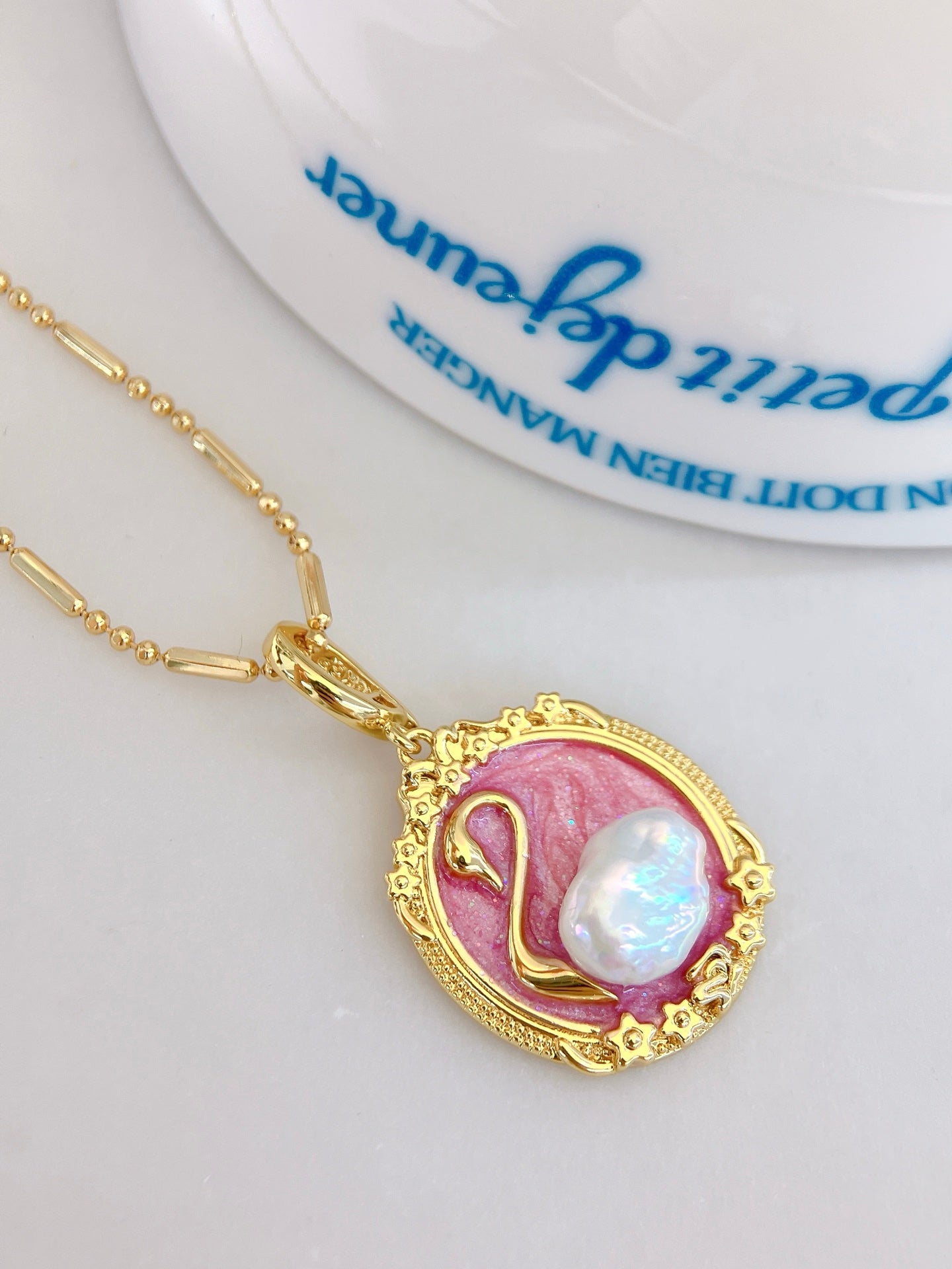 Baroque Swan Pearl Statement Set