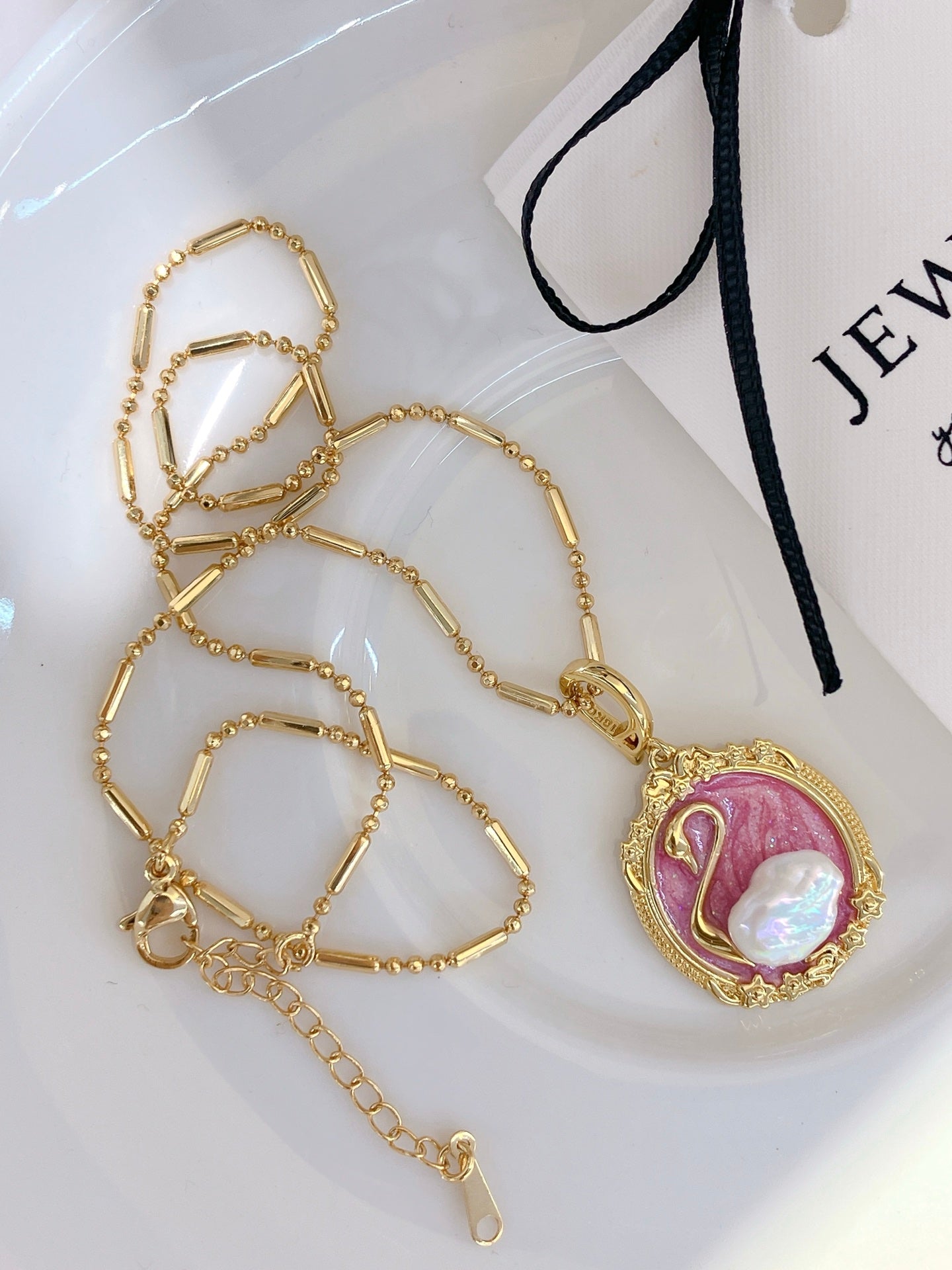 Baroque Swan Pearl Statement Set