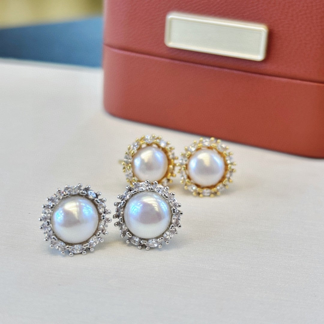 Double-Faced Pearl Floral Hoop Earrings