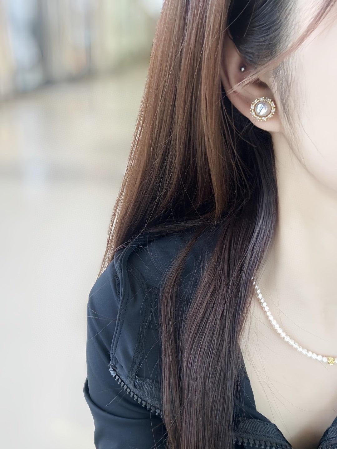 Double-Faced Pearl Floral Hoop Earrings