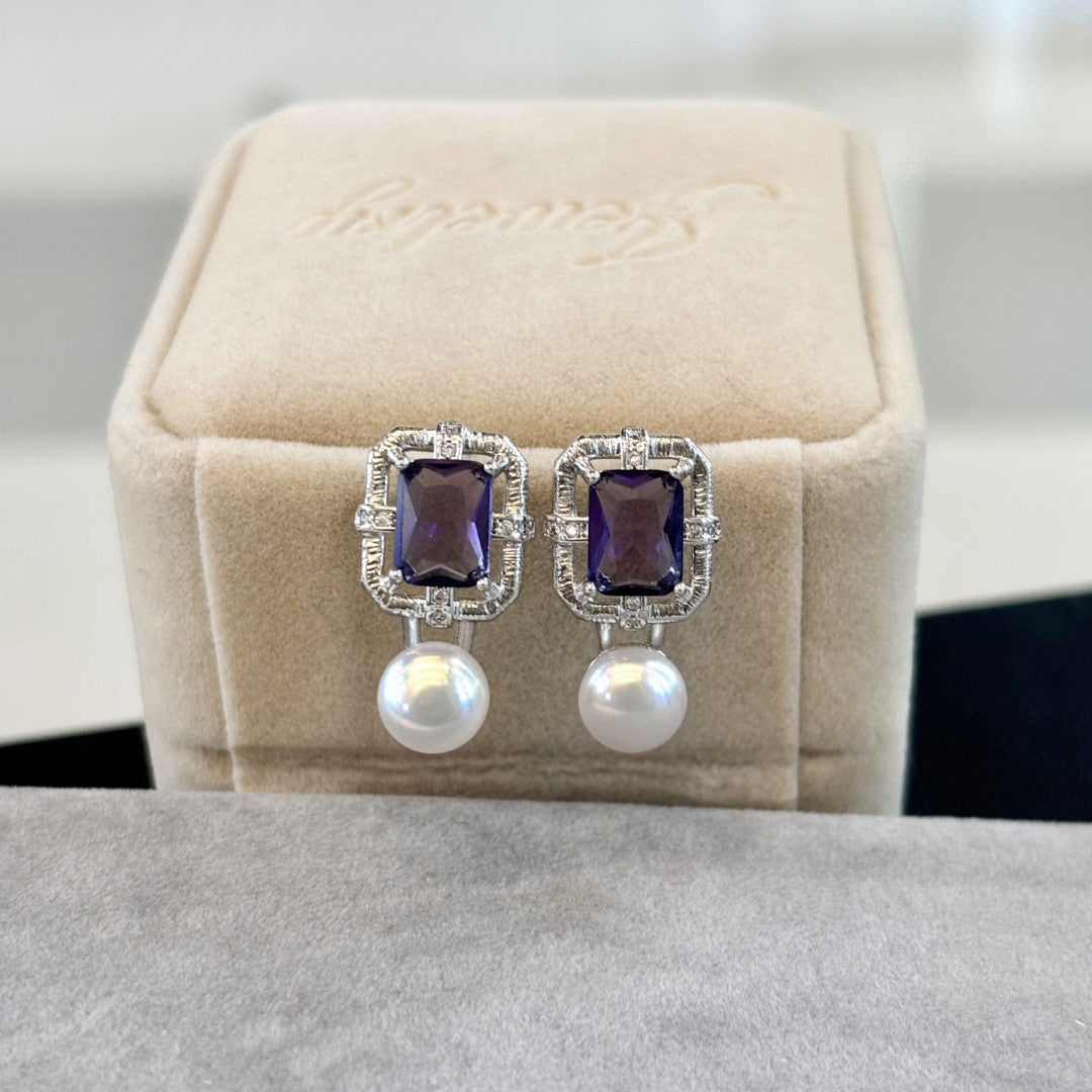 Maillard Pearl Stud Earrings - Geometric Sugar Hollow Design with Ice-Blue Accents