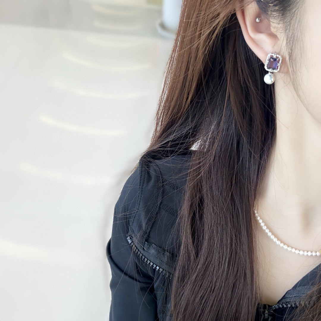 Maillard Pearl Stud Earrings - Geometric Sugar Hollow Design with Ice-Blue Accents