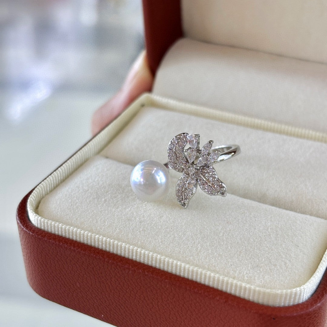 Iris Spring Wild Freshwater Pearl & Diamond Statement Ring