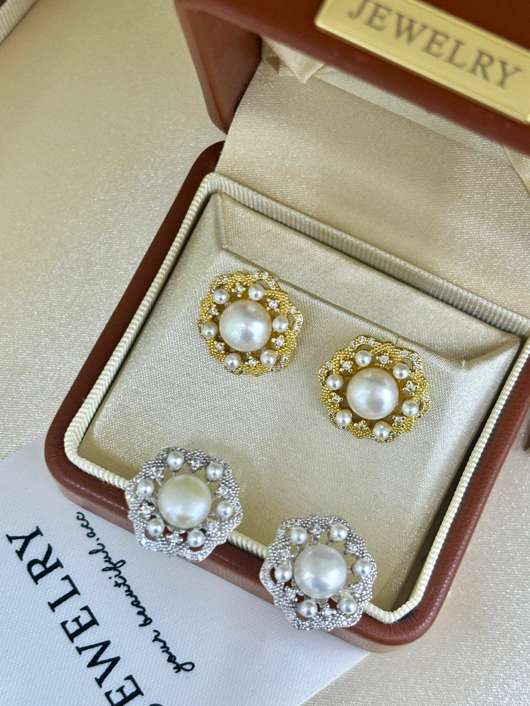 Vintage Floral Pearl Clip-On Earrings for Non-Pierced Ears - Rose Gold & Silver