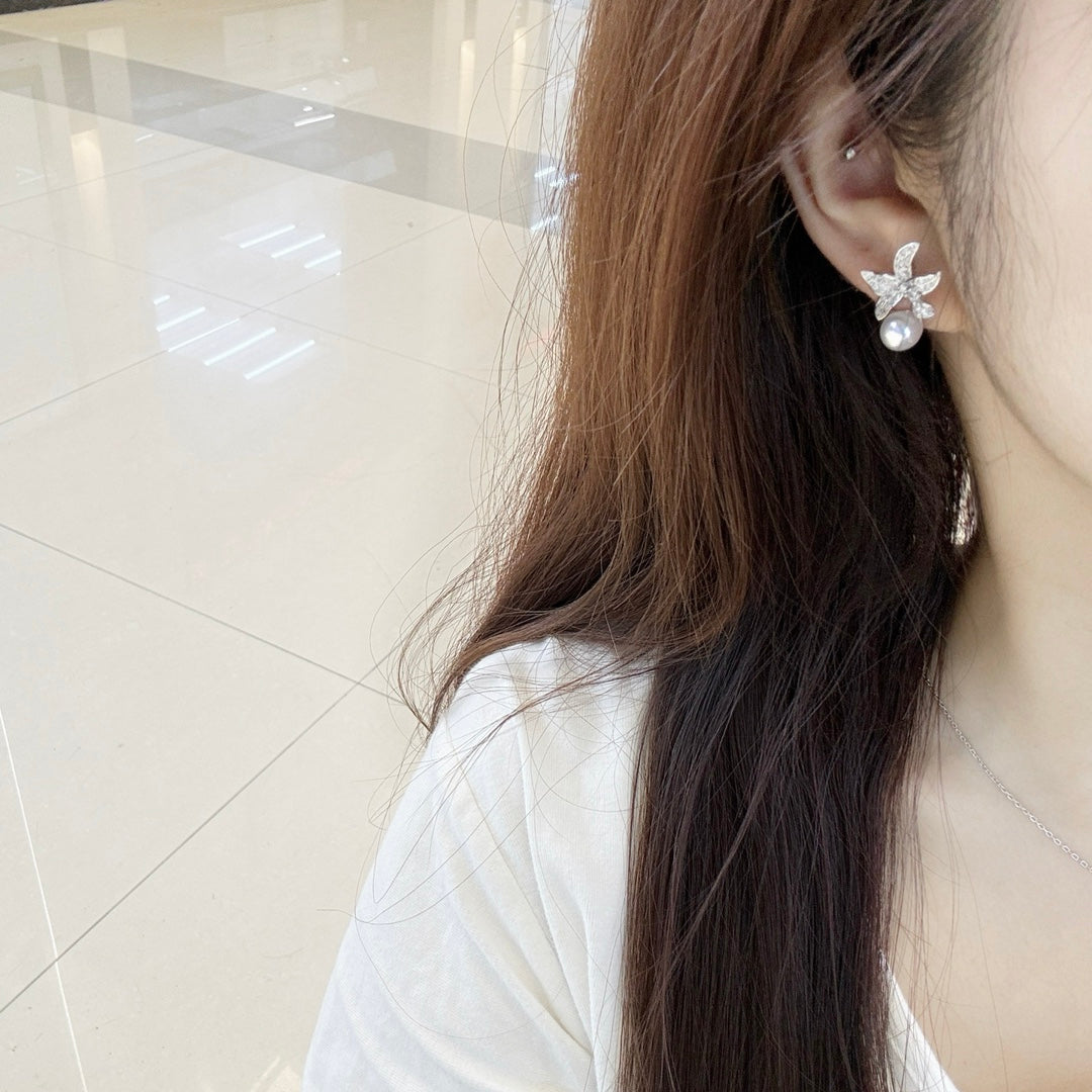 Lily Blossom Zirconia Earrings with Cultured Freshwater Pearl