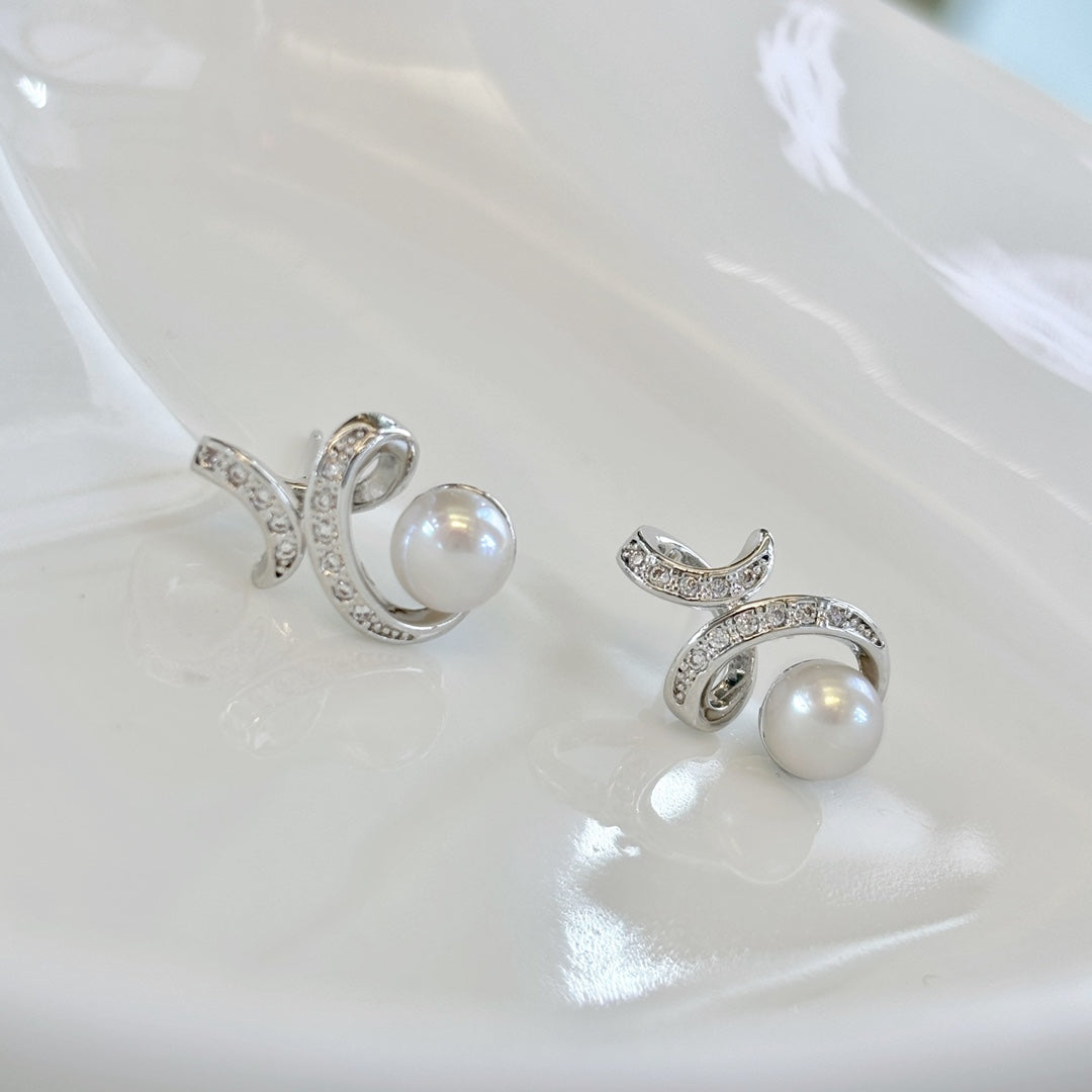 Moonlight Whisper Wild Freshwater Pearl Dangling Earrings for Everyday Elegance