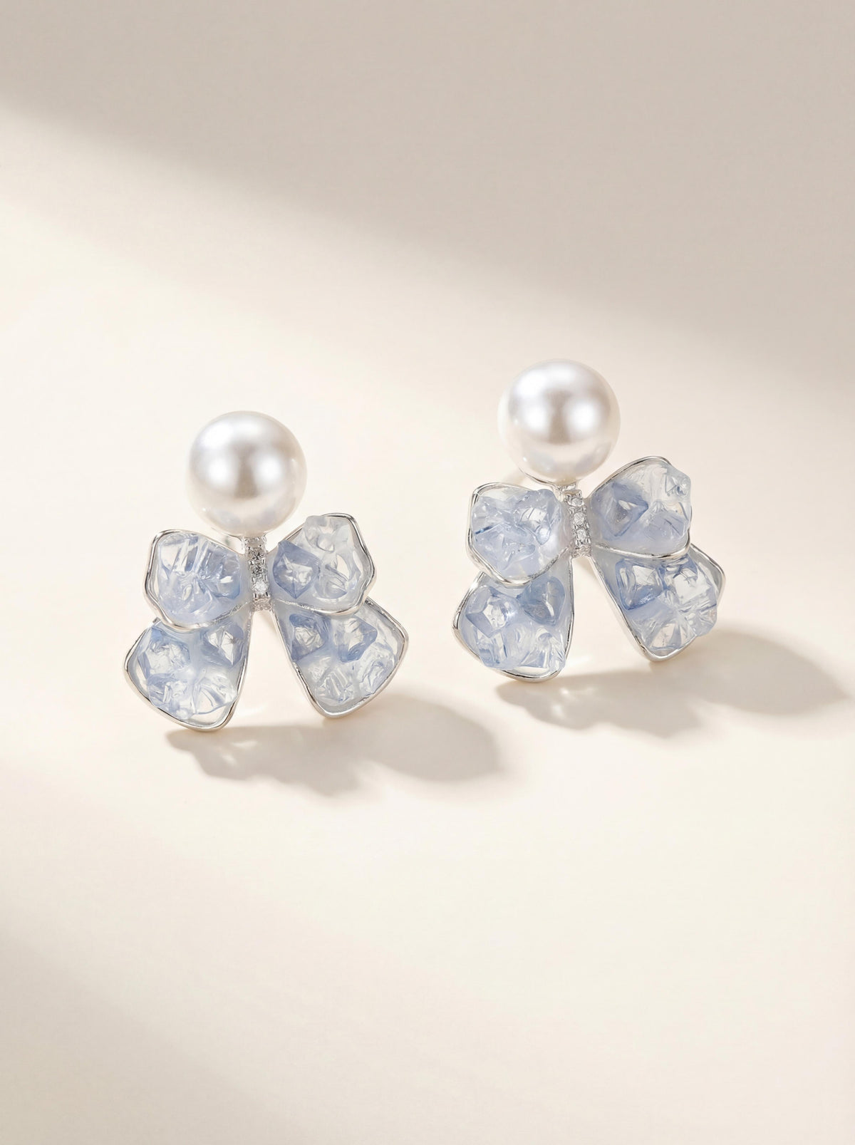 Luminous Blue Clover Pearl Stud Earrings: Nature's Whisper in Silver