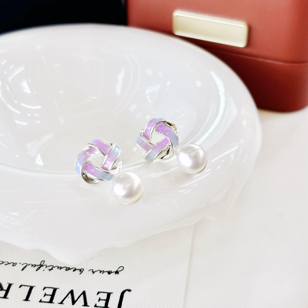 Twilight Knot Pearl Earrings
