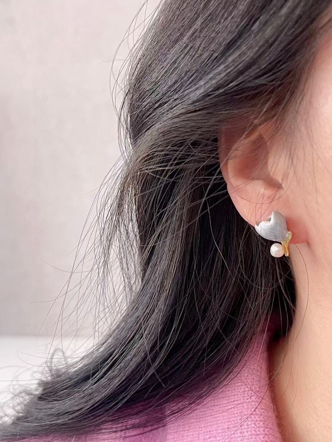 Hand-Painted Glazed Tulip Pearl Earrings — Timeless Freshwater Elegance for Daily Radiance