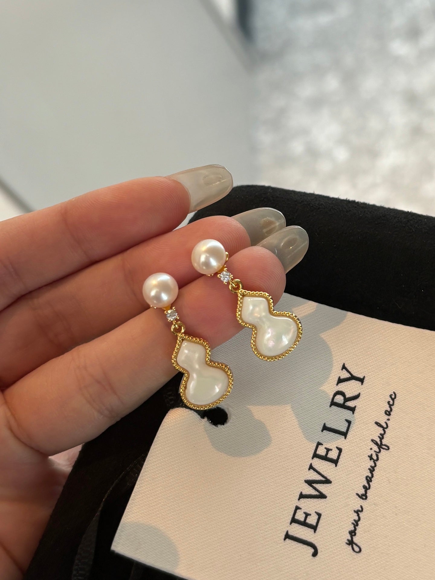 Gourd Pearl Earrings | Serene Harmony | New Chinese Style with Genuine Freshwater Pearl