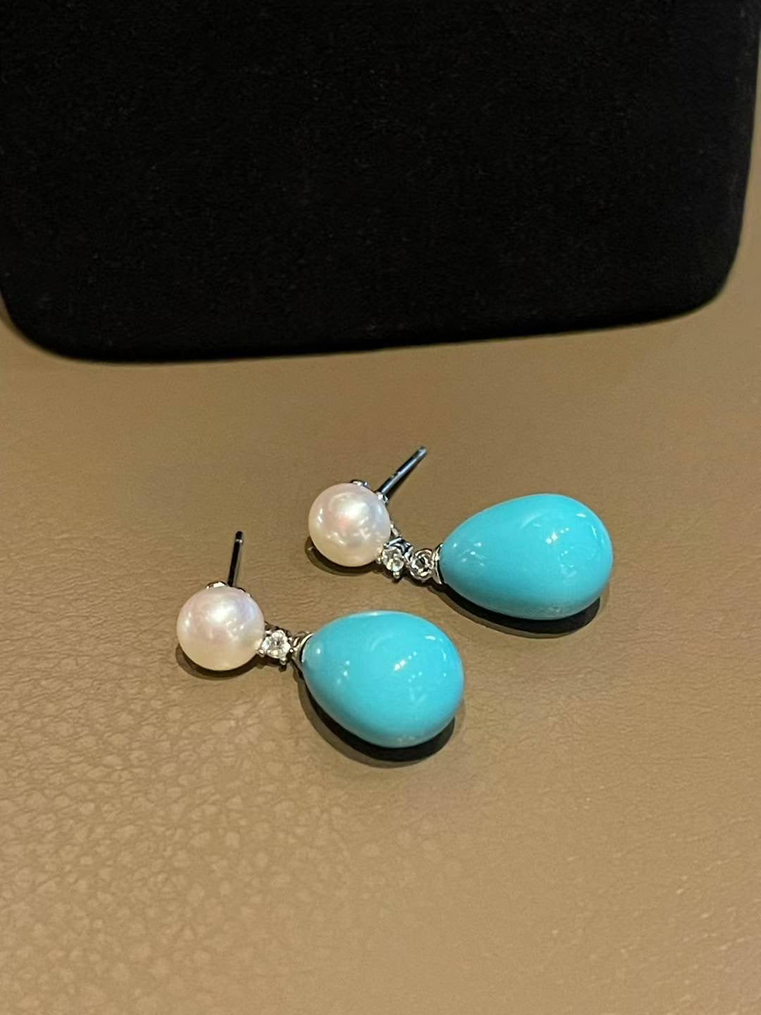 Teardrop Turquoise & Pearl Earrings | Ocean-Infused Elegance for Everyday Wear