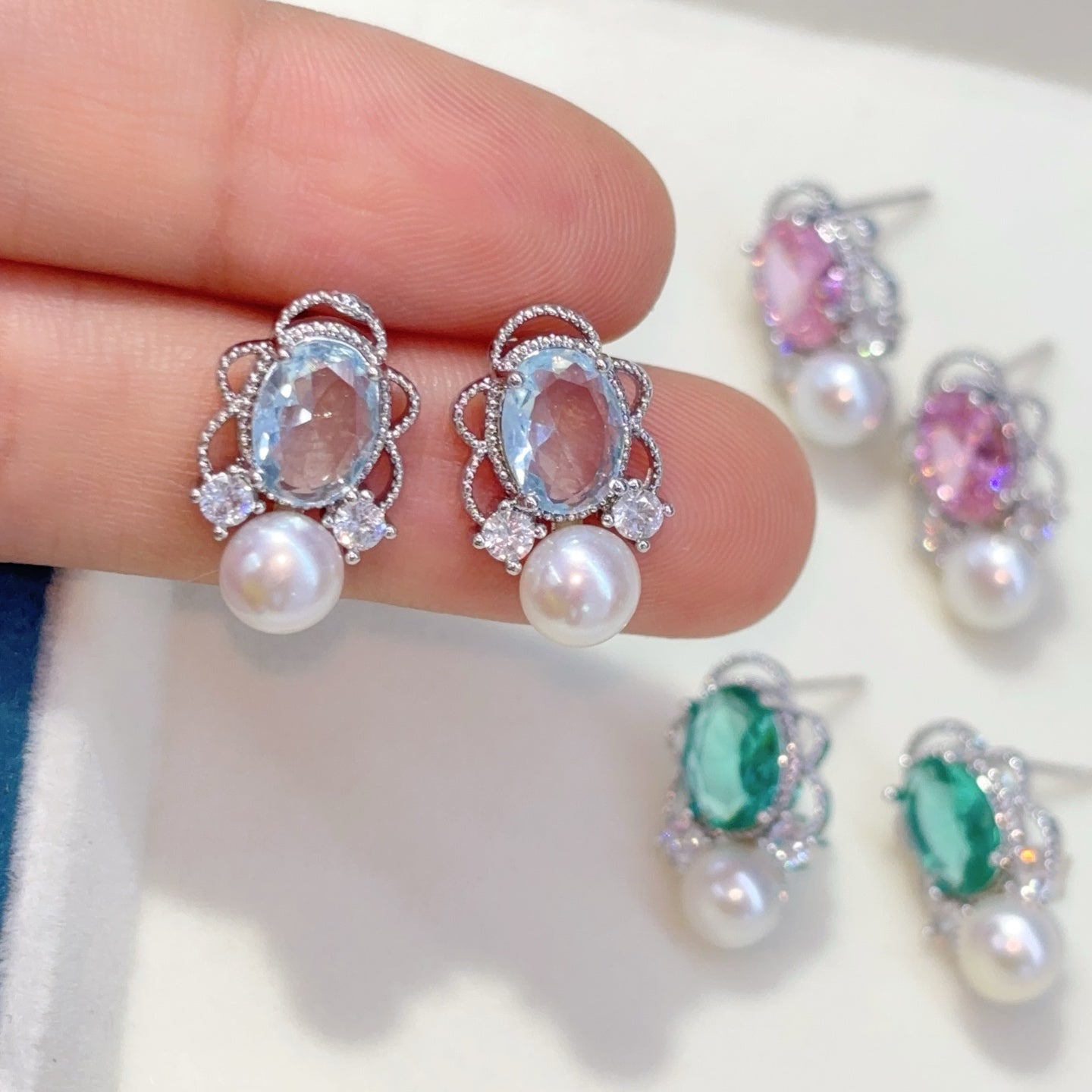 Sanchishi · Dawn Pearl Earrings