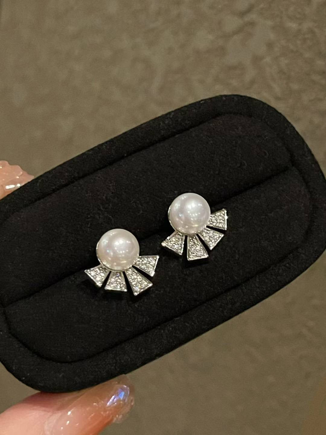 Starlight Fan Pearl Earrings - Convertible Two-Way Design for Everyday Elegance and Evening Glamour