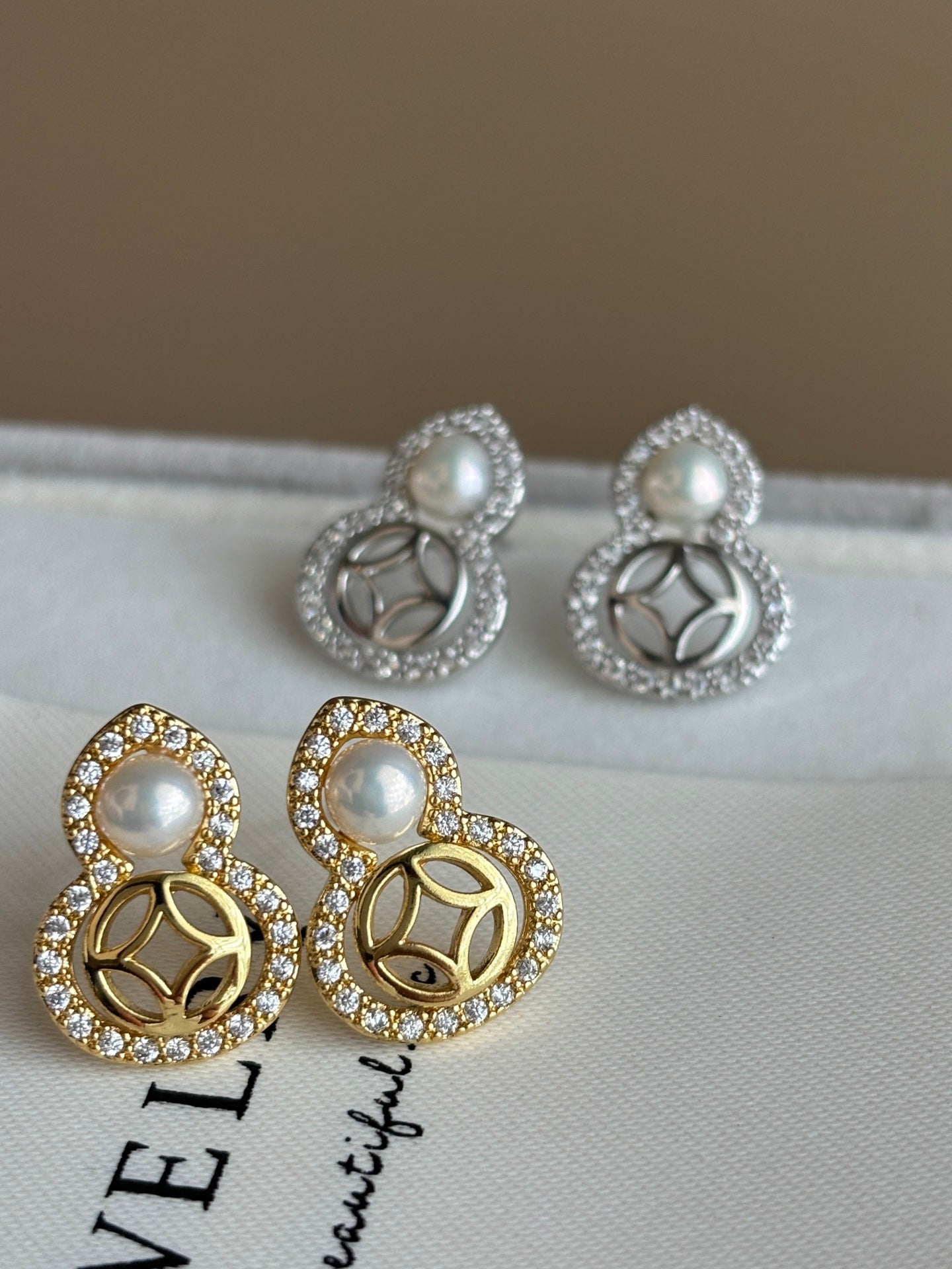 Double Hoops Freshwater Pearl Earrings