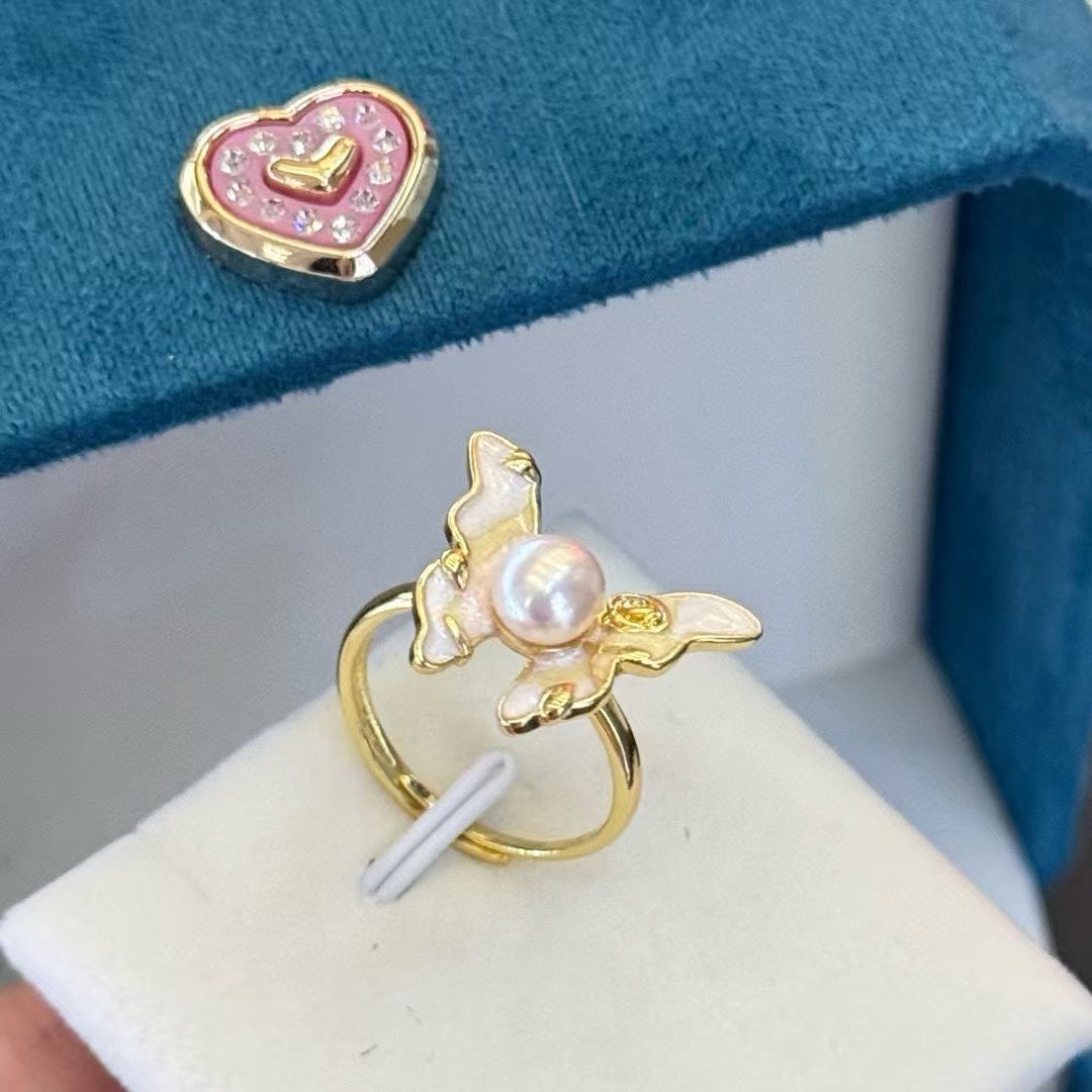 Dancing Light Butterfly Pearl Trio Set