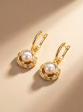 Classic Star Halo Freshwater Pearl Ear Clips