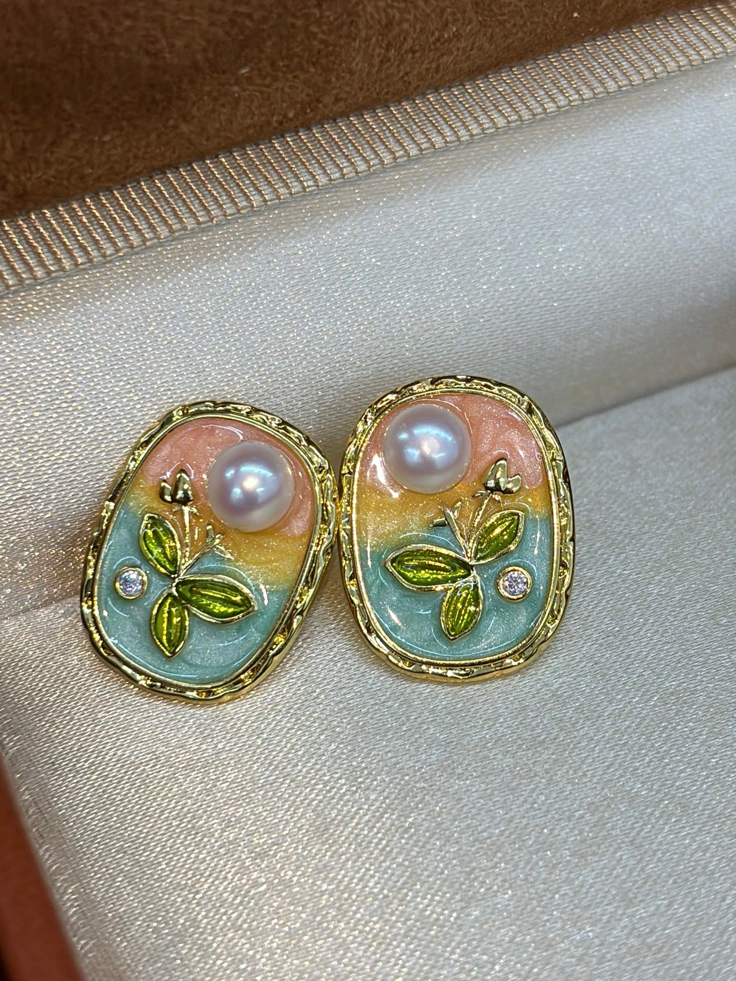 Enchanted Spring Gradient Enamel Pearl Earrings