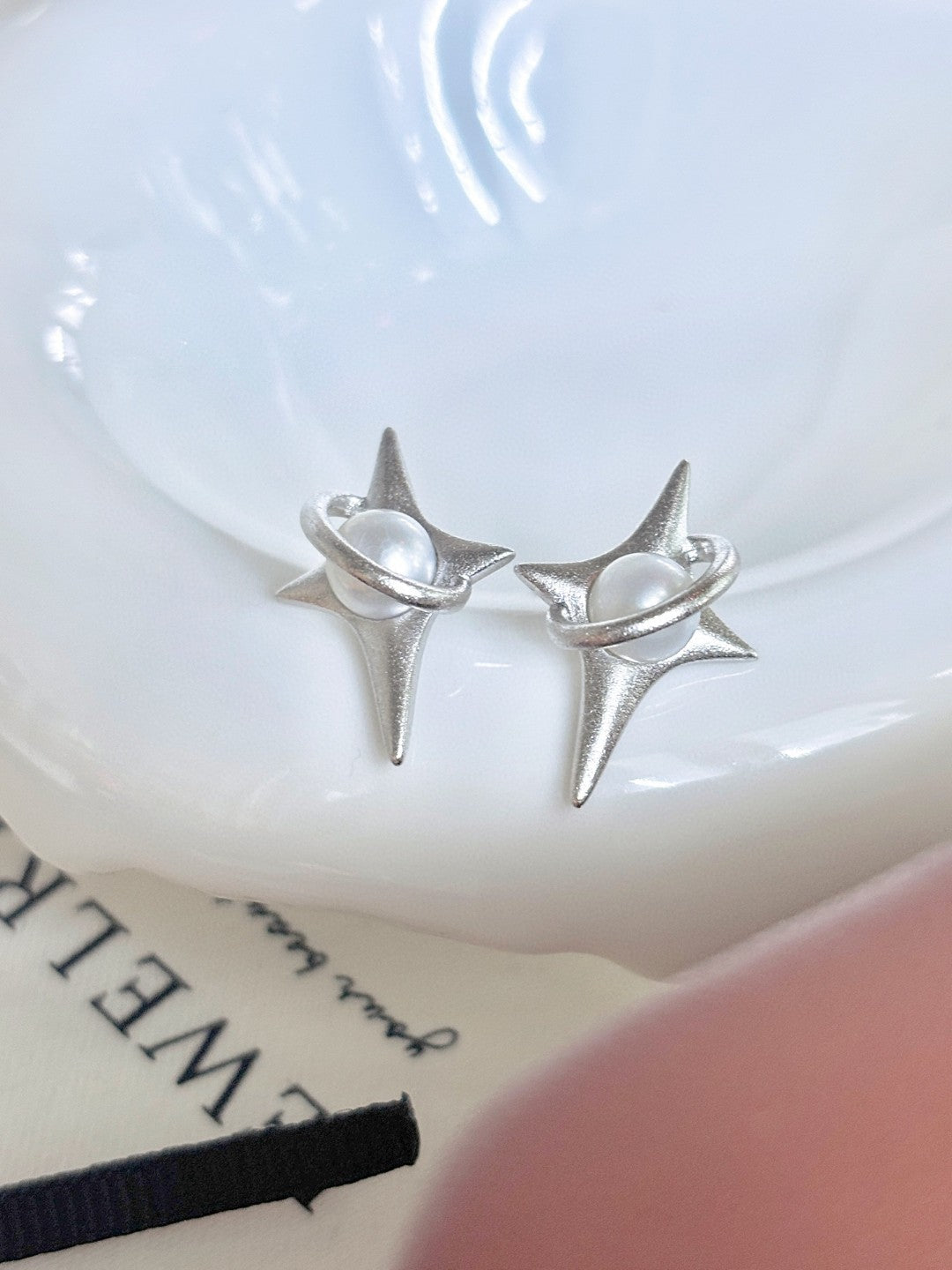 Eternal Starlight Four-Point Star Pearl Stud Earrings Silver