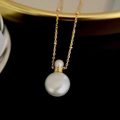 Baroque Freshwater Pearl Perfume Bottle Pendant Necklace – 14mm Elegant Button-Like Luster (Copy)